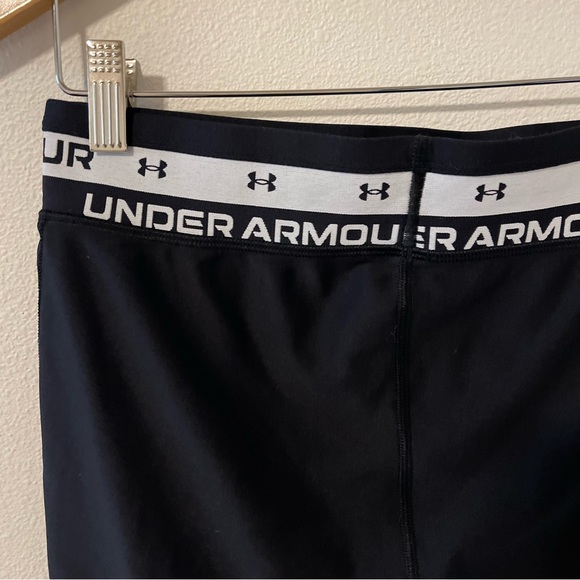 Under Armour HeatGear Armour Bike Shorts Black Compression Spellout 2022-XL - Picture 5 of 8